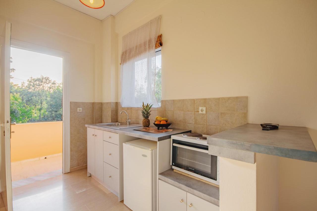 Villa Rosa Apartments กูเวีย ภายนอก รูปภาพ